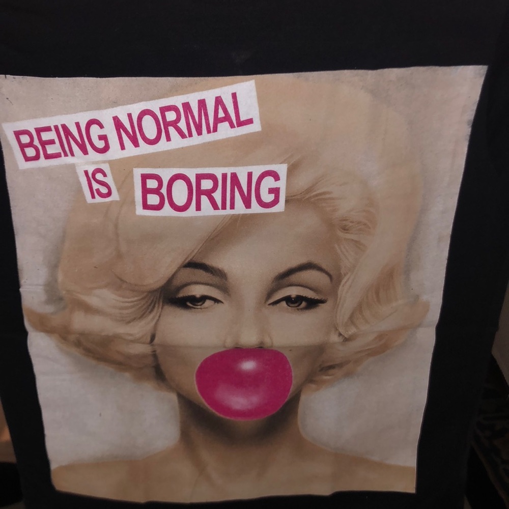 Marilyn Monroe Bubblegum Shirt Medium
